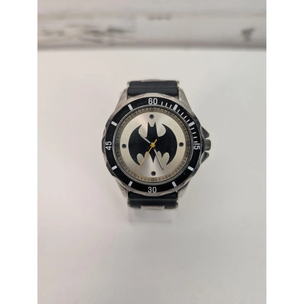Accutime Batman Boys Watch BAT9062 Black Rubber Strap 32mm Needs Battery